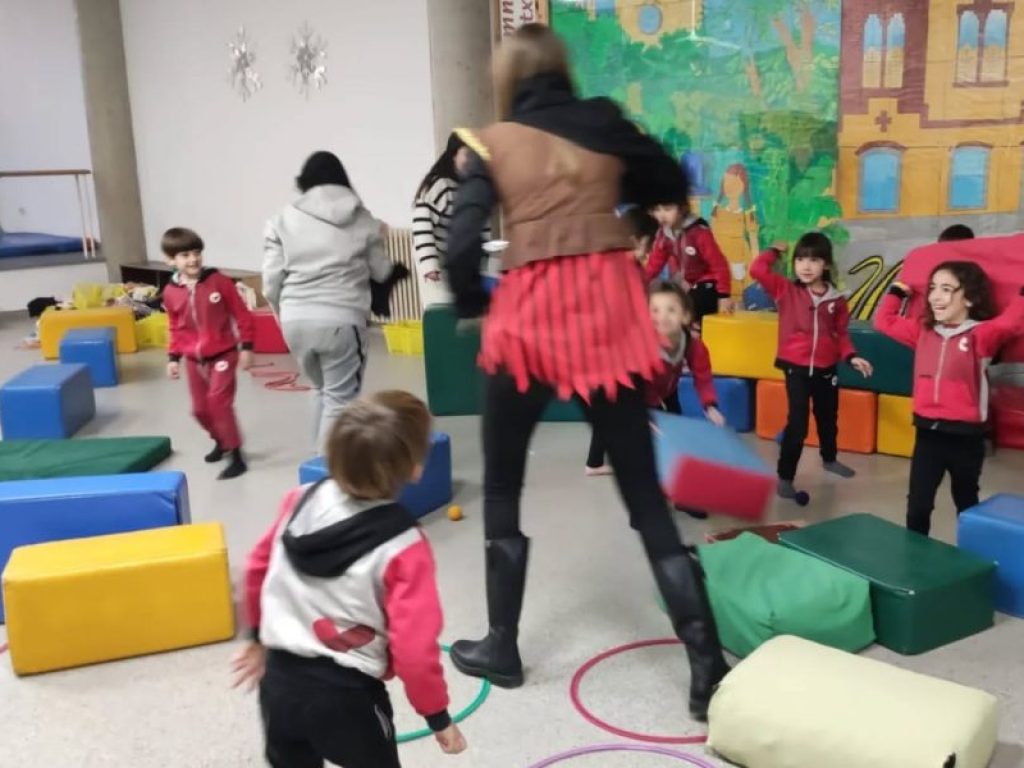 infantil-psicomotricitat-vedruna-girona-r0tv095cve6vaaxhme9ugr01rzw4hq6rcd0qeg1w1c